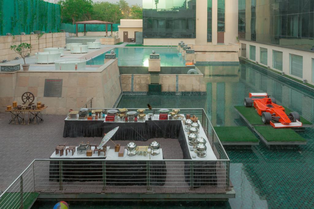 Orana Hotels & Resorts New Delhi Bagian luar foto